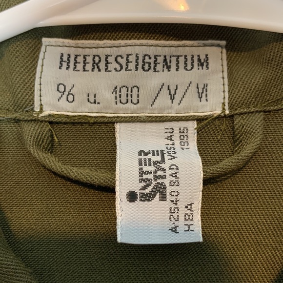 Austrian Army Shirt, European L/S Shirt with Epaulets: Large (40 to 42 U… - Picture 5 of 6